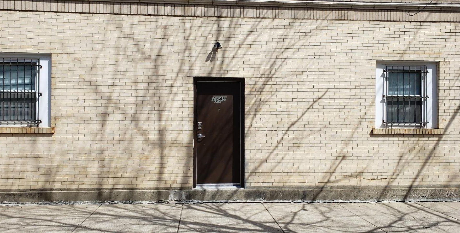 1549 North Maplewood Avenue Apartment *