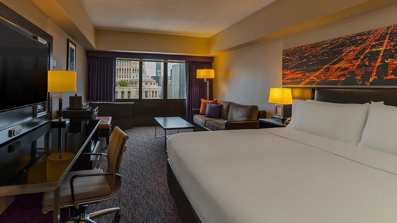 Hotel Mart Plaza River North, An Ihg Chicago
