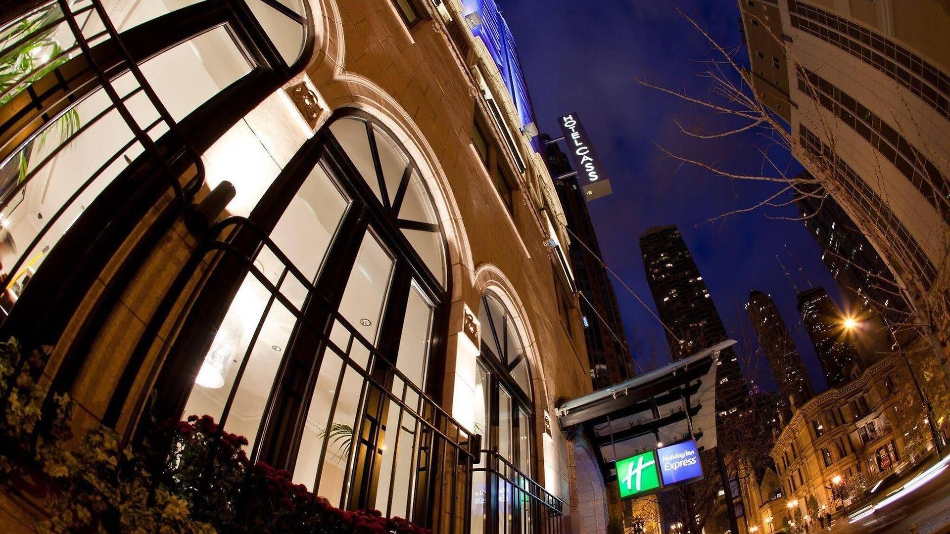 Express - Magnificent Mile By Ihg Hotel Chicago