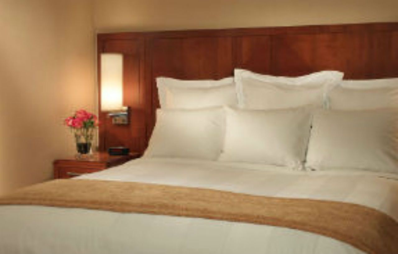Courtyard By Marriott Downtown/river North Hotel Chicago
