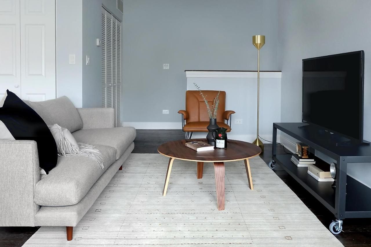 Sonder — West Belmont