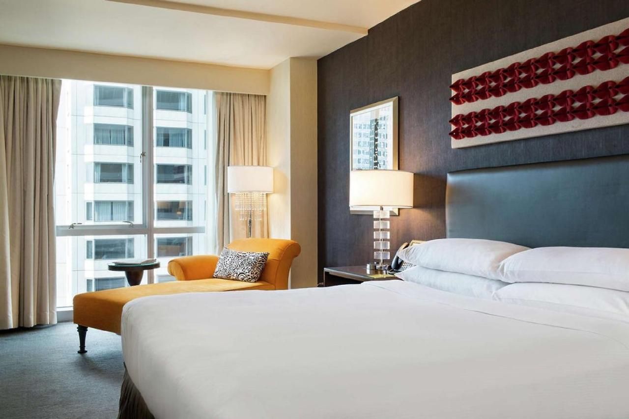 Thewit By Suiteness