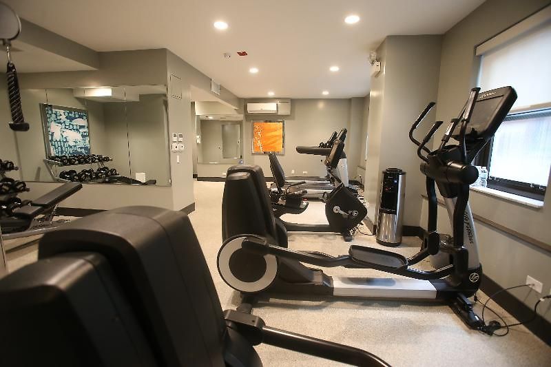 Selina Hotel 3*