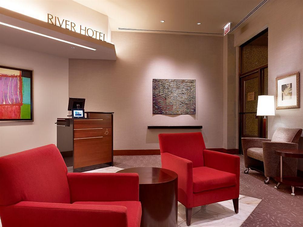 River Hotel