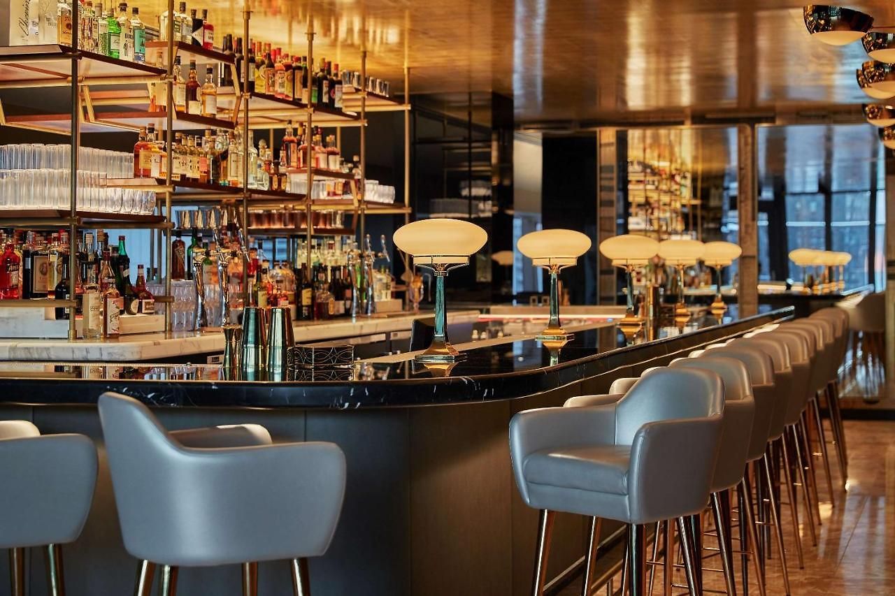 Viceroy By Suiteness Hotel Chicago