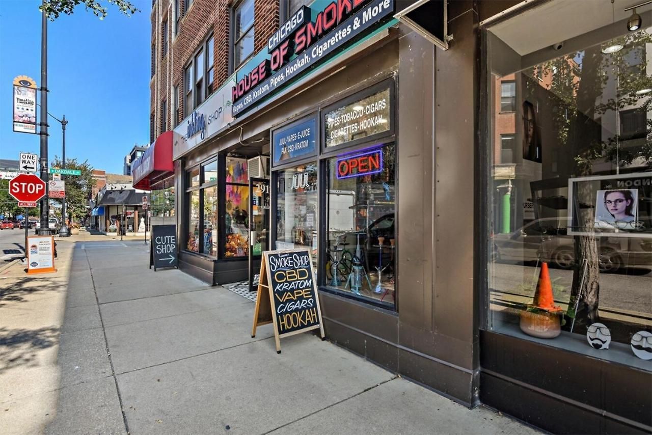 In Close To Boystown - Oakdale 204 Rep Apartment *