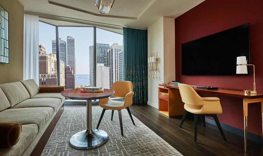 Viceroy By Suiteness Hotel