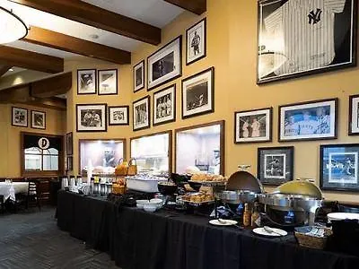 Selina Hotel