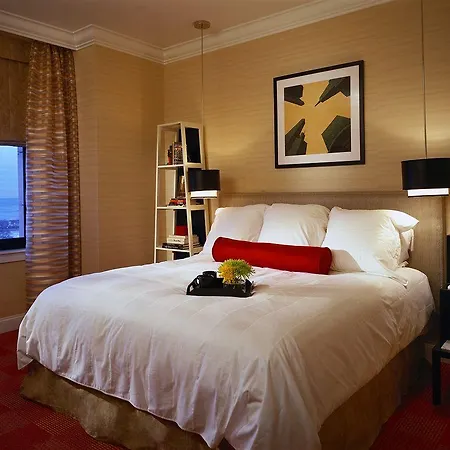 The Blackstone, Autograph Collection Hotel