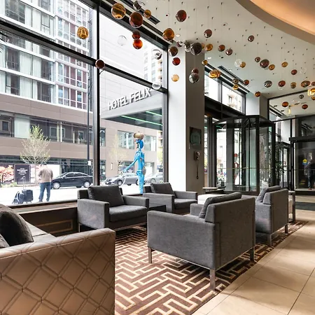 Felix Hotel