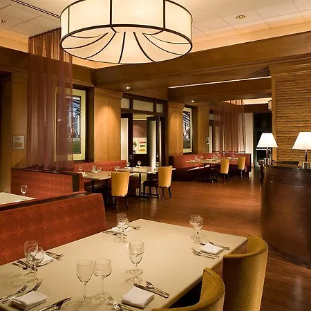 Courtyard By Marriott At Medical District-uic Hotel Chicago