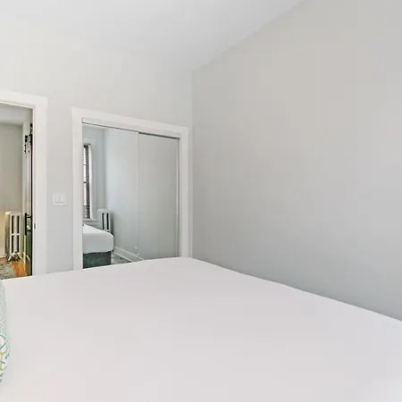 Newly Renovated 1br In Ideal Location - Belmont E1 Apartment