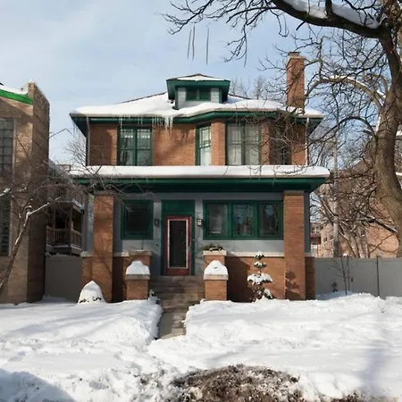 The Greenleaf House Bed & Breakfast Chicago