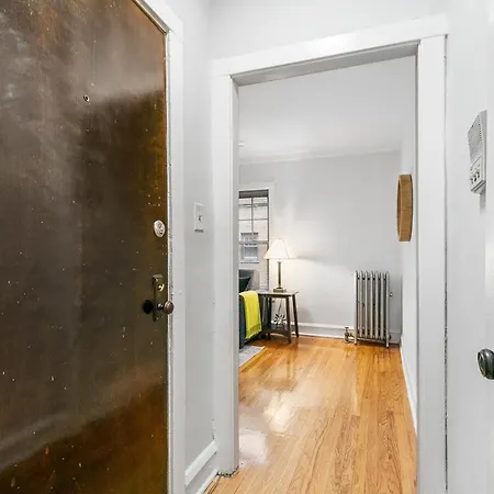 Conveniently Located 1br - Marshfield E2