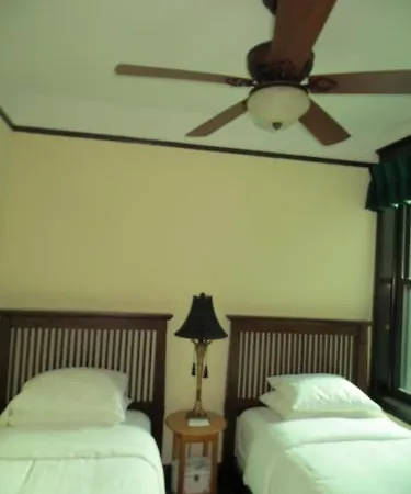 The Polo Bridgeport U.s.a. Bed & Breakfast