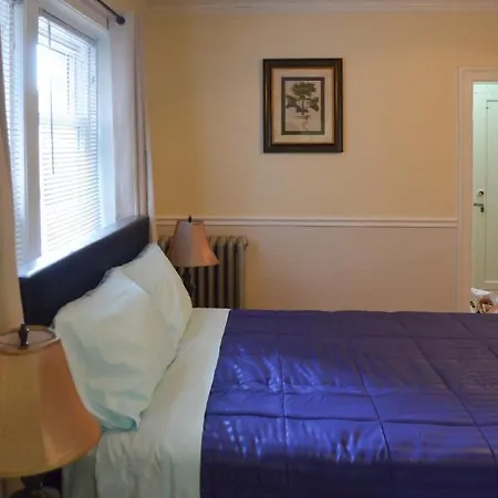 Cozy Near Wrigley Field And Boystown Apartment *