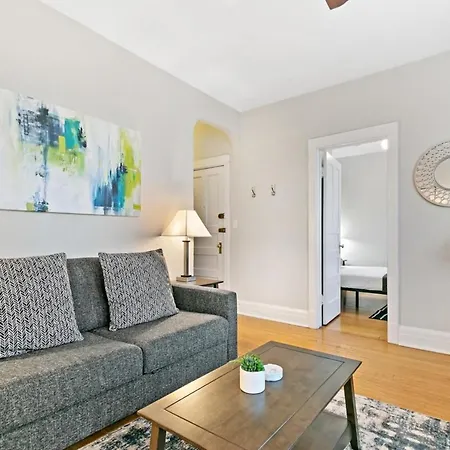 Apartment Comfy 2br Near Wrigley Field - Grace 3 *