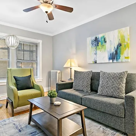 1-bedroom Cozy & Modish - Marshfield W2 Rep * Chicago