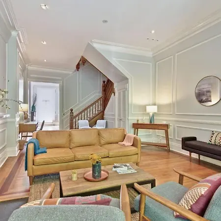 Historic Luxury Townhouse In Downtown * Chicago