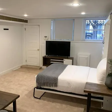 Flat In The Heart Of Downtown