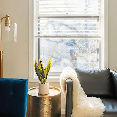 Walker's Paradise 1br In Lincoln Park - Lincoln 2501 *
