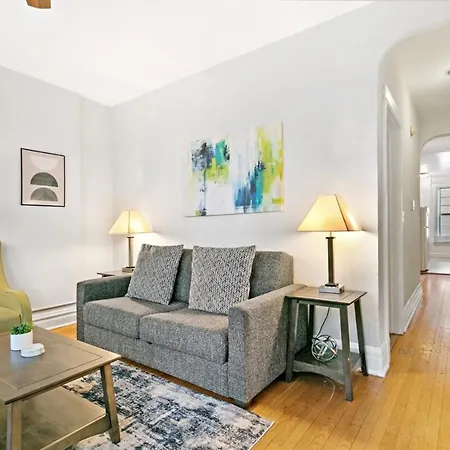 Comfy 2br Near Wrigley Field - Grace 3 Apartment