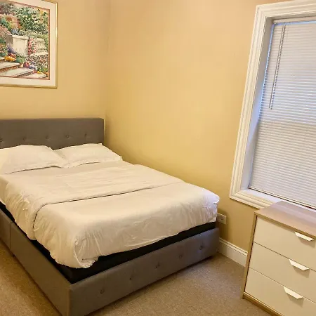 Entire Modern 2 Bedroom