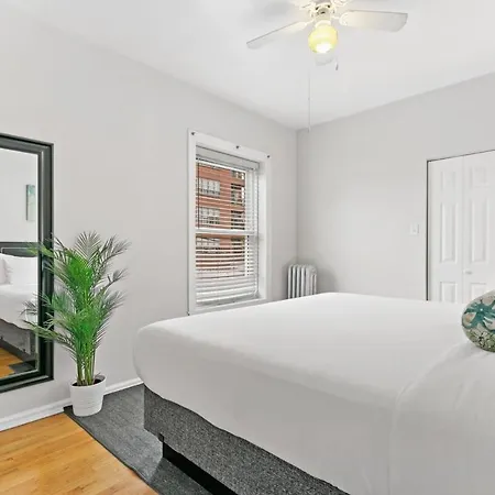 1br In Rogers Park With King Bed - Lunt 2e Apartment *