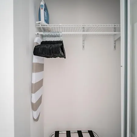 Apartment Comfy And Complete Near Boystown - Oakdale 317 Rep Chicago
