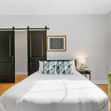 Apartment Well-equipped In - Belmont B7 *