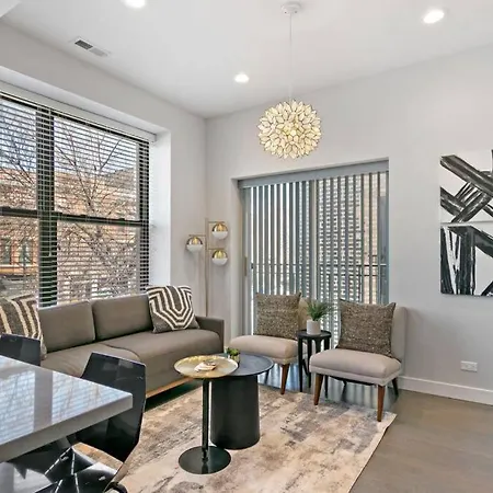 Apartment Cozy & Modern 3br - Division 201w 301w Rep Chicago