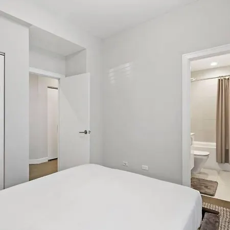Apartment Cozy & Modern 3br - Division 201w 301w Rep