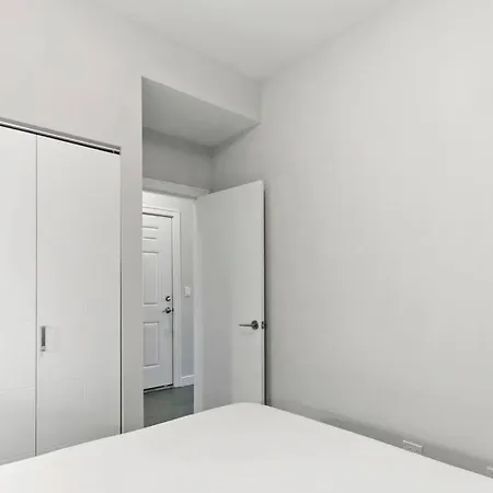 Cozy & Modern 3br - Division 201w 301w Rep Apartment Chicago