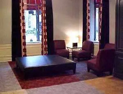 Saint Clair - Magnificent Mile 4*
