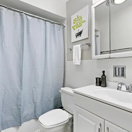 Apartment Cozy 1Br Escape, Walk To Dining & Attractions - Oakdale 204 *