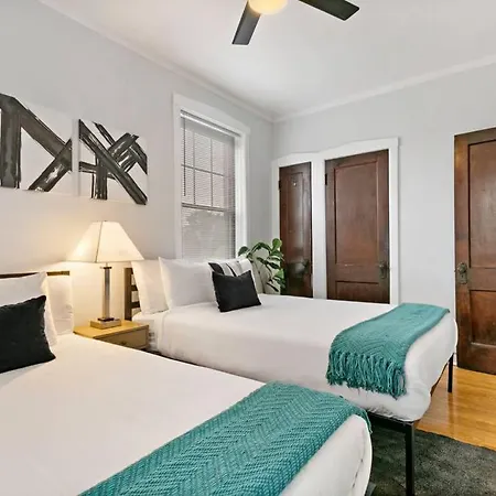 Well-furnished 1br In Popular Spot - Belmont J3 * Chicago
