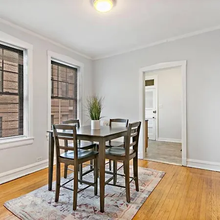 Apartment Well-furnished 1br In Popular Spot - Belmont J3