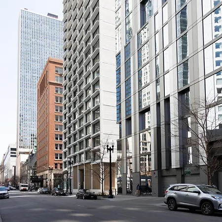 Aparthotel 21 East - Chic Dt Apts With Rooftop By Zencity Chicago
