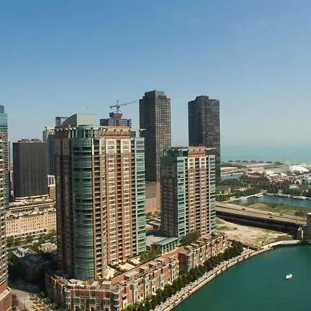 Luxury At Lakeshore East Apartment