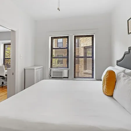 Apartment Homey 2br Unit In Boystown, Steps From Everything - Stratford 2n 3n Rep