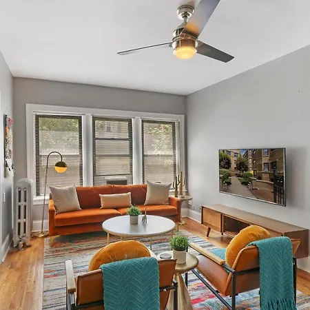 Modern 3br Apt In Boystown, 12-min Walk To Wrigley - Stratford 1s *