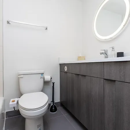 Aparthotel 21 East - Chic Dt Apts With Rooftop By Zencity
