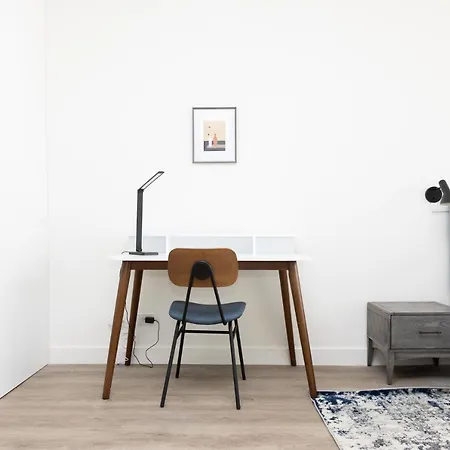 21 East - Chic Dt Apts With Rooftop By Zencity *
