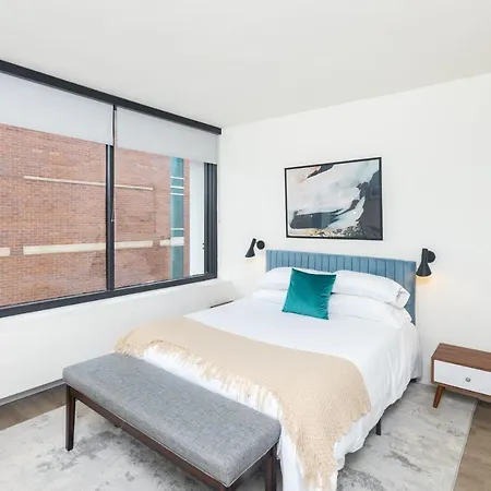 Aparthotel 21 East - Chic Dt Apts With Rooftop By Zencity Chicago