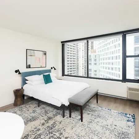 21 East - Chic Dt Apts With Rooftop By Zencity * Chicago