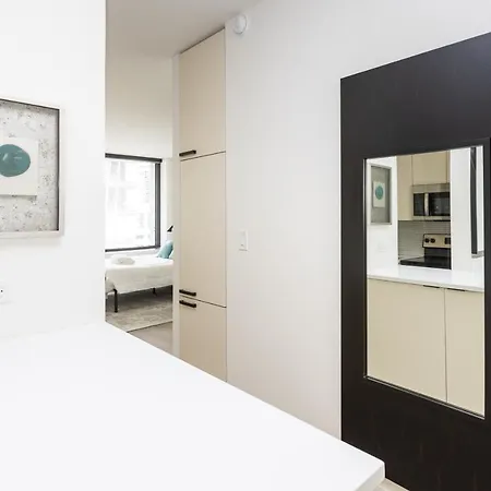 21 East - Chic Dt Apts With Rooftop By Zencity *