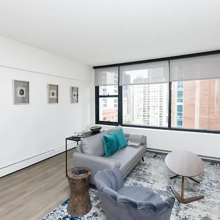 21 East - Chic Dt Apts With Rooftop By Zencity *