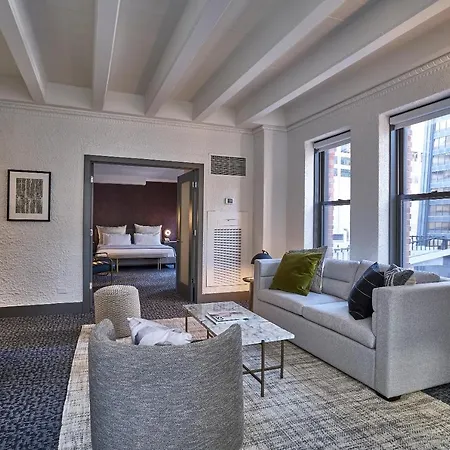 Gale Hotel 4*