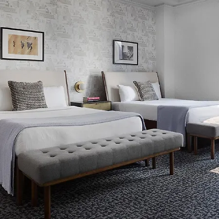 Gale Hotel 4*