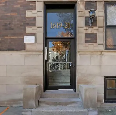 Spacious & Elegant 2-bedroom - Warren Rep *
